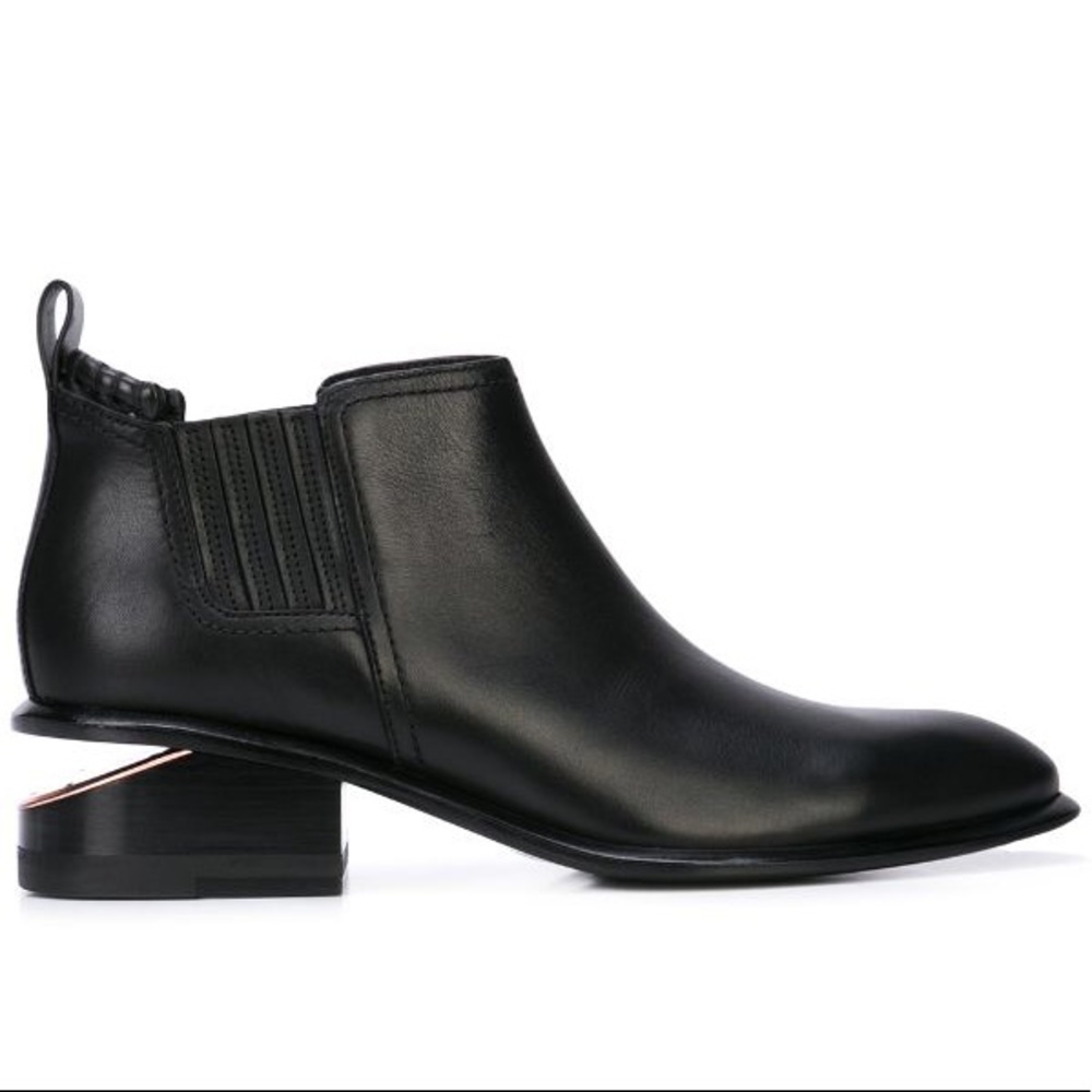 Alaxander Wang 6 Classic Kori bootie rose gold